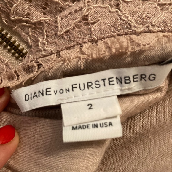 DIANE von FURSTENBERG lace dress - Picture 3 of 7